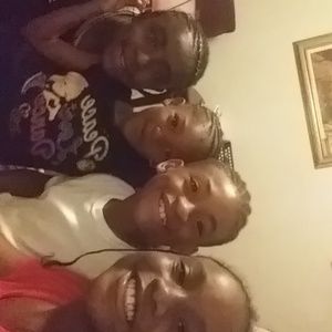 Meet your Posher, Tha kids